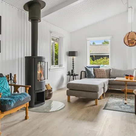 Hébergement de vacances Margit - 10m From The Sea By Interhome *