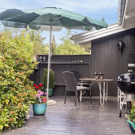 Margit - 10m From The Sea By Interhome Gedser